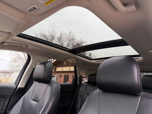 Used 2019 Ford Edge Titanium w/ Equipment Group 301A image 19