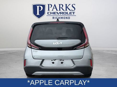 Used 2023 Kia Soul LX w/ Option Group 015 FWD image 6
