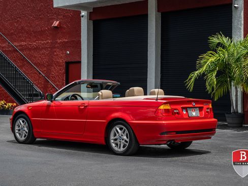 Used 2004 BMW 325Ci Convertible RWD image 21