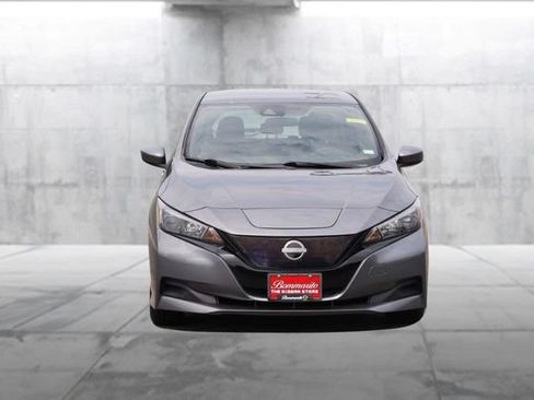 Certified 2025 Nissan Leaf S FWD image 4