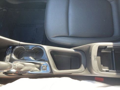 Used 2024 Buick Encore GX Sport Touring image 20