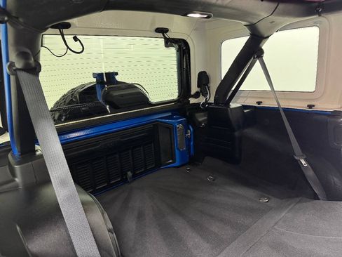 Used 2021 Jeep Wrangler Unlimited Rubicon AWD/4WD image 96