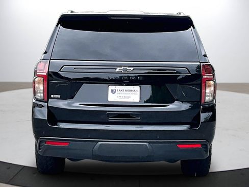 Used 2023 Chevrolet Tahoe Z71 w/ Luxury Package AWD/4WD image 8