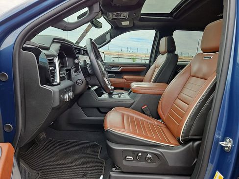Used 2024 GMC Sierra 1500 Denali Ultimate AWD/4WD image 17