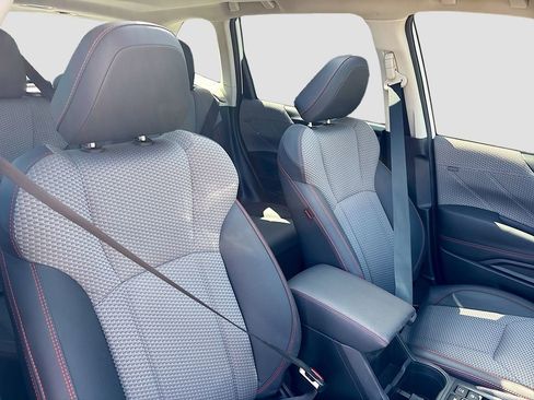 Used 2023 Subaru Forester Sport image 28