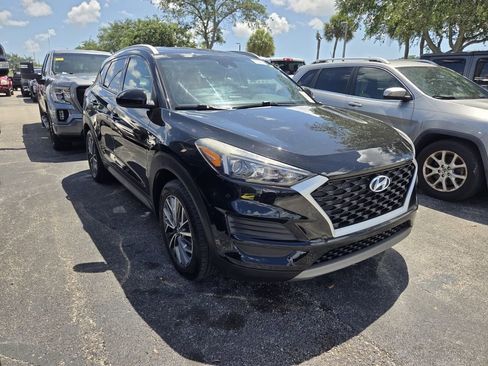 Used 2019 Hyundai Tucson SEL AWD/4WD image 2