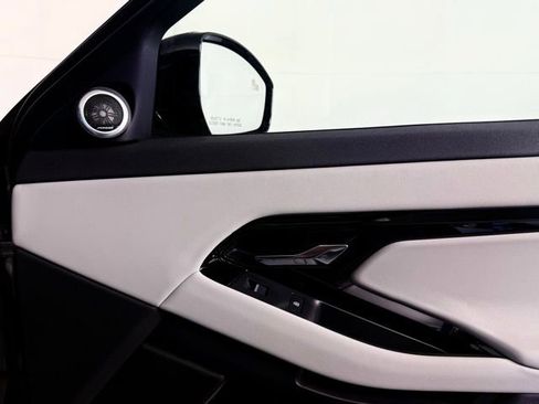 New 2026 Land Rover Range Rover Evoque S image 37