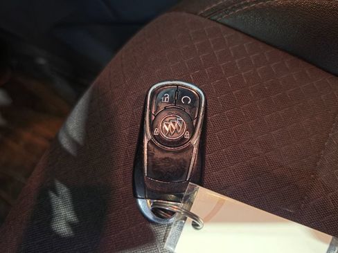 Used 2019 Buick Encore Preferred FWD image 10