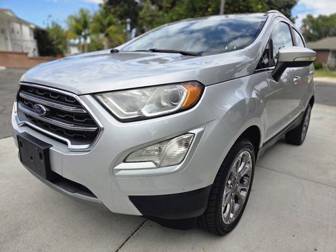 Used 2019 Ford EcoSport Titanium AWD/4WD image 3