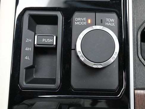 Used 2024 Toyota Tundra Capstone image 27