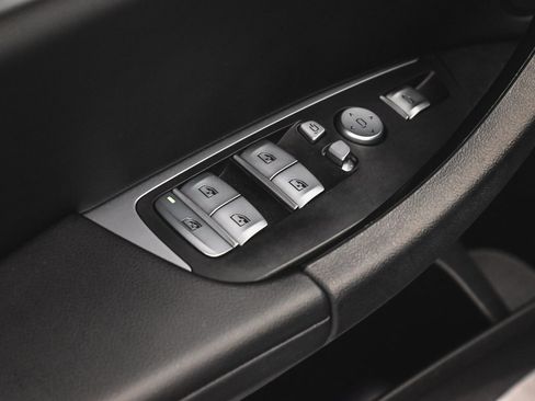 Used 2022 BMW X4 xDrive30i w/ M Sport Package 2 image 9