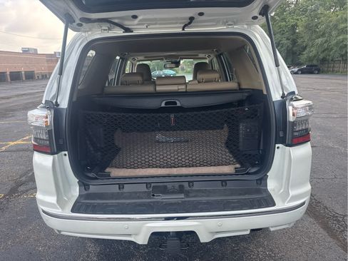 Used 2023 Toyota 4Runner Limited AWD/4WD image 8