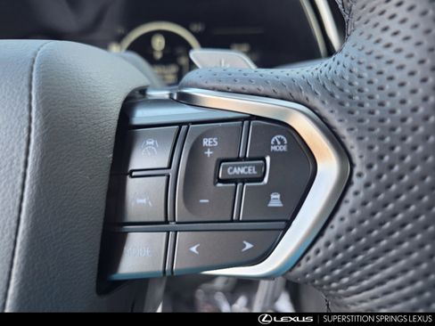 New 2026 Lexus TX 500h AWD image 22