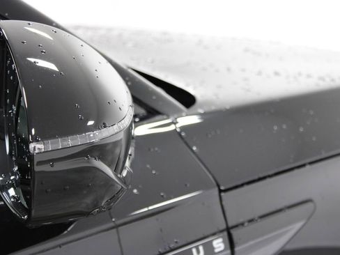 New 2025 Lincoln Nautilus Premier w/ Equipment Group 102A image 12