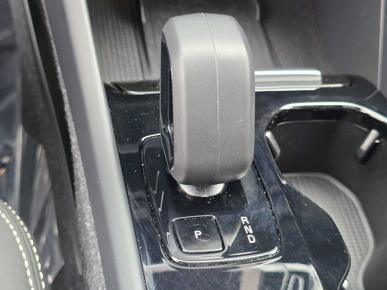 Certified 2023 Volvo XC40 Recharge Ultimate w/ Protection Package Premier AWD/4WD image 31
