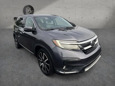 Used 2020 Honda Pilot Touring image 4
