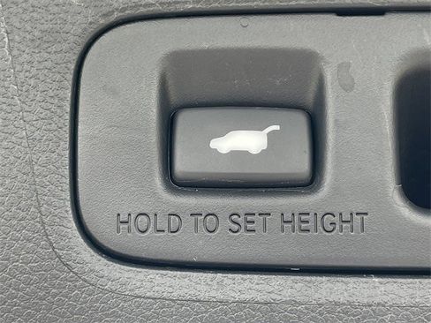 Used 2025 Honda CR-V EX-L image 29