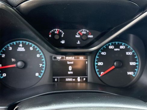 Used 2022 Chevrolet Colorado LT w/ Fleet Safety Package RWD image 10