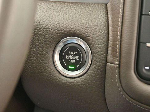 Used 2021 GMC Yukon Denali image 23