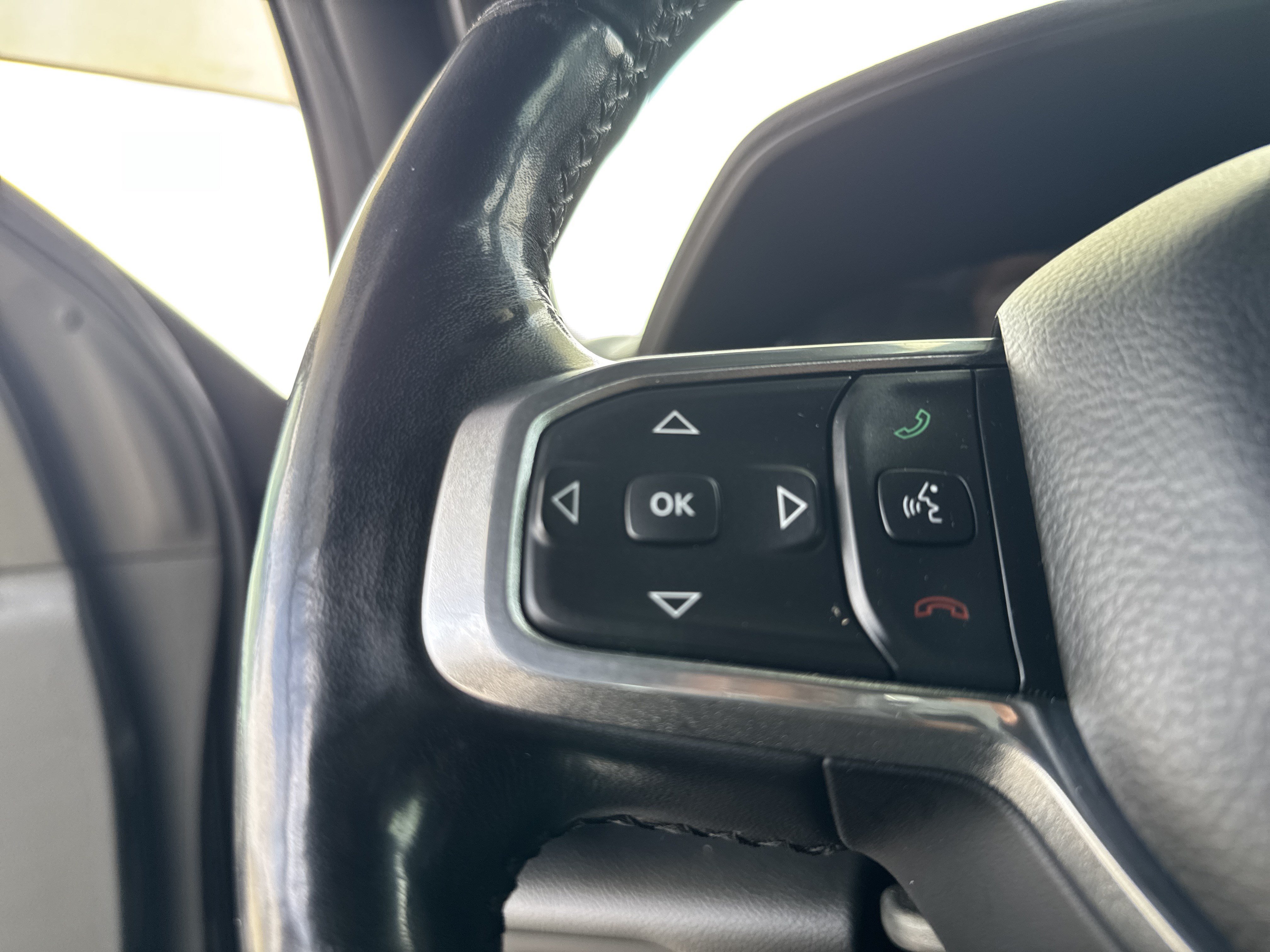 Used 2019 RAM 1500 Laramie AWD/4WD image 20