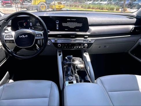 Used 2024 Kia Telluride S w/ S Sunroof Package FWD image 15