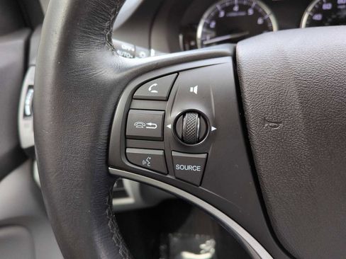 Used 2018 Acura MDX w/ Technology & Entertainment image 26