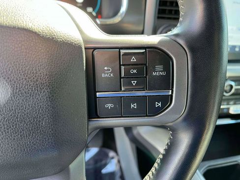 Used 2022 Ford F150 Lariat w/ Equipment Group 502A High AWD/4WD image 19
