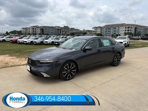 New 2026 Honda Accord Hybrid Touring image 3