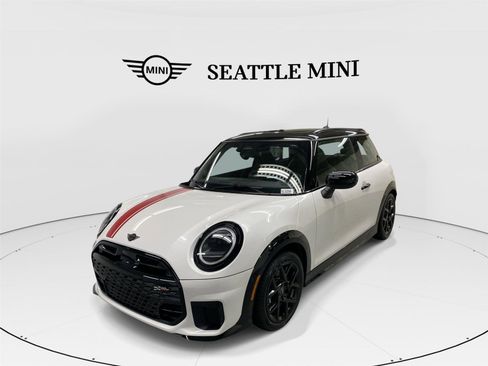 New 2026 MINI Cooper S image 1