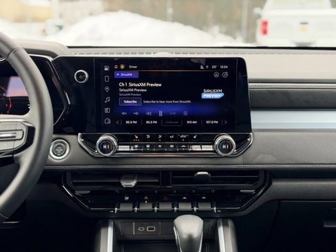 Certified 2023 Chevrolet Colorado LT w/ LT Convenience Package III image 24