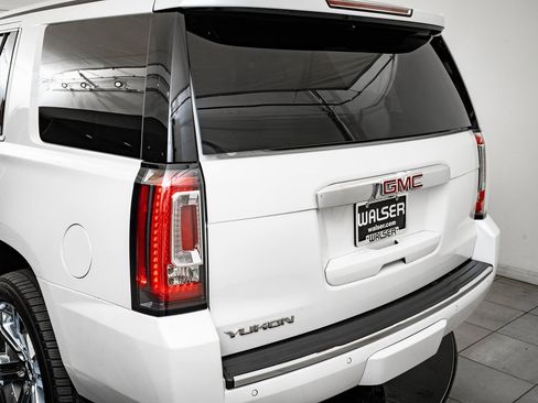 Used 2019 GMC Yukon Denali w/ Denali Ultimate Package image 19