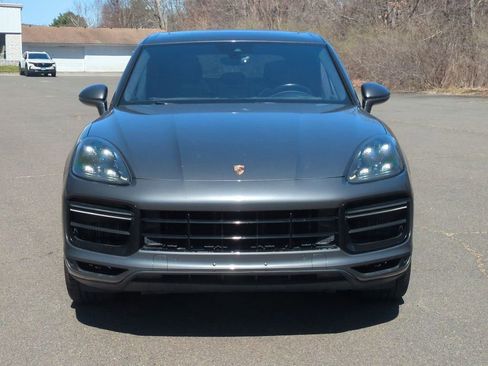 Used 2019 Porsche Cayenne Turbo AWD/4WD image 9