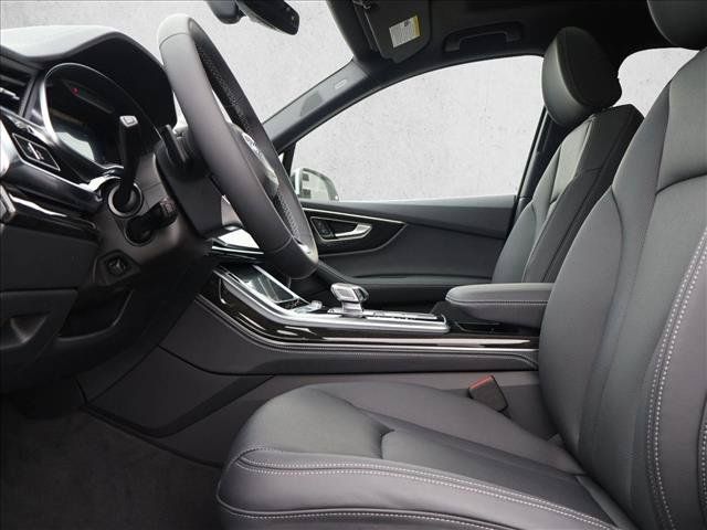 New 2026 Audi Q7 3.0T Premium Plus AWD/4WD image 4