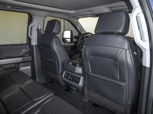 New 2026 Ford F250 Lariat w/ Black Appearance Package AWD/4WD image 44