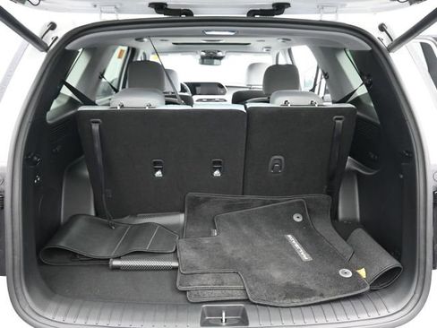 Used 2022 Hyundai Palisade SEL w/ Convenience Package image 6