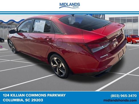 Used 2023 Hyundai Elantra SEL w/ Convenience Package FWD image 9