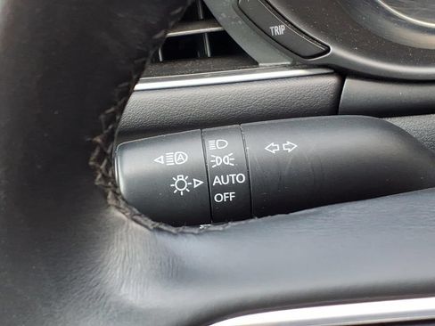 Used 2025 MAZDA MAZDA3 s FWD image 31