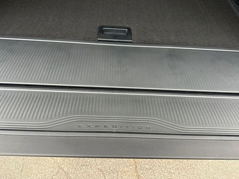 New 2026 Ford Expedition Active image 44