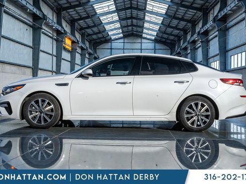 Used 2020 Kia Optima Premium image 2