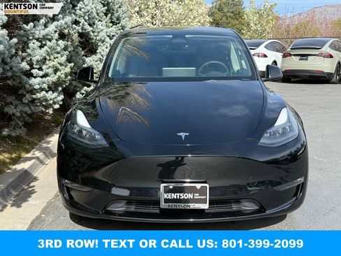 Used 2023 Tesla Model Y Long Range image 2