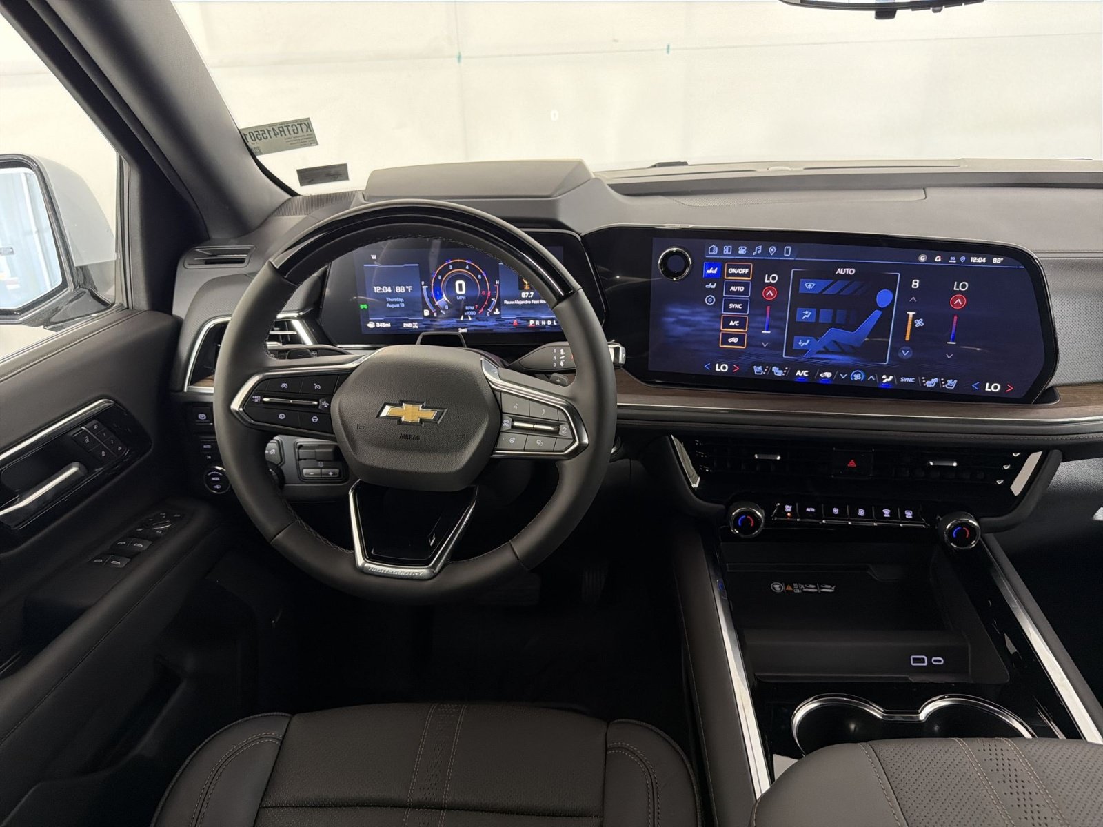 New 2026 Chevrolet Tahoe High Country AWD/4WD image 16