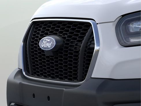 New 2026 Ford Transit 250 Low Roof image 17