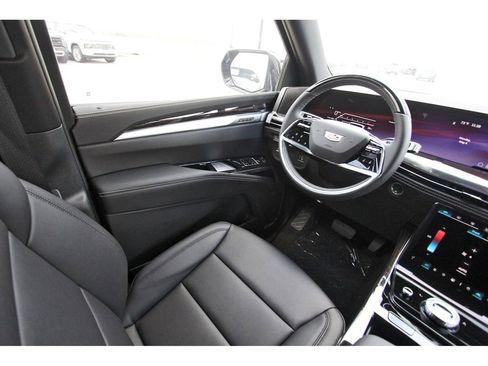 New 2026 Cadillac Escalade 2WD image 8