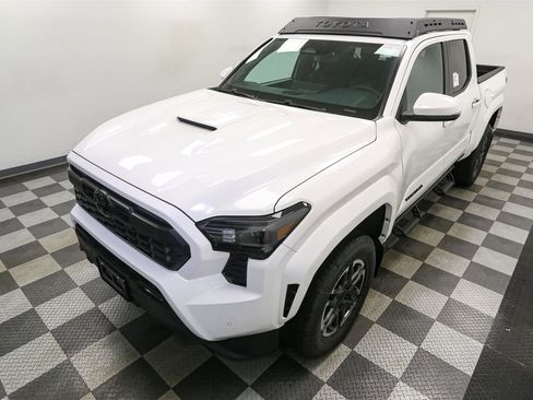 New 2026 Toyota Tacoma TRD Sport AWD/4WD image 6