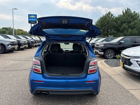Used 2019 Chevrolet Sonic LT w/ Convenience Package FWD image 11