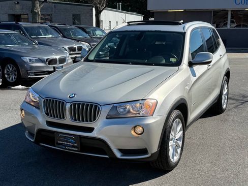 Used 2011 BMW X3 xDrive28i AWD/4WD image 2
