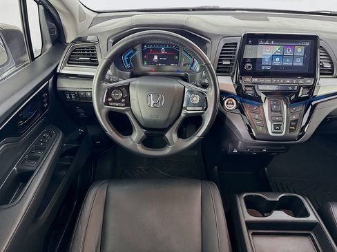 Used 2021 Honda Odyssey Touring image 23