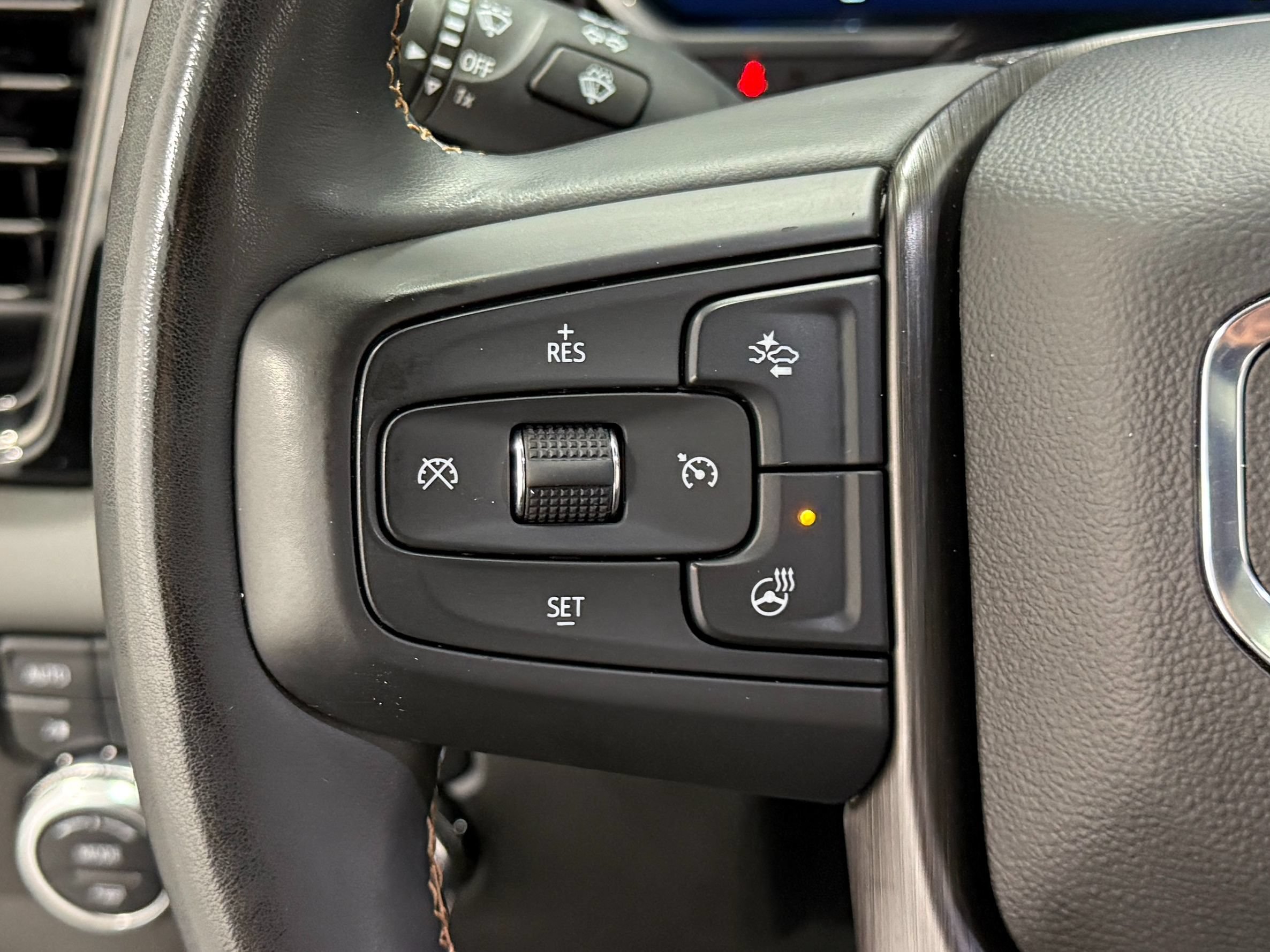 Used 2024 GMC Sierra 2500 AT4 w/ AT4 Premium Plus Package AWD/4WD image 21