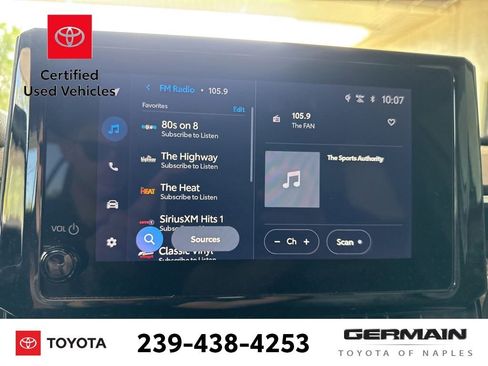 Used 2024 Toyota Corolla Cross AWD Hybrid image 21