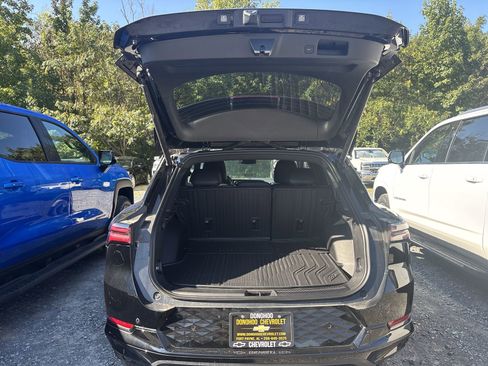 Used 2024 Chevrolet Equinox EV RS image 23